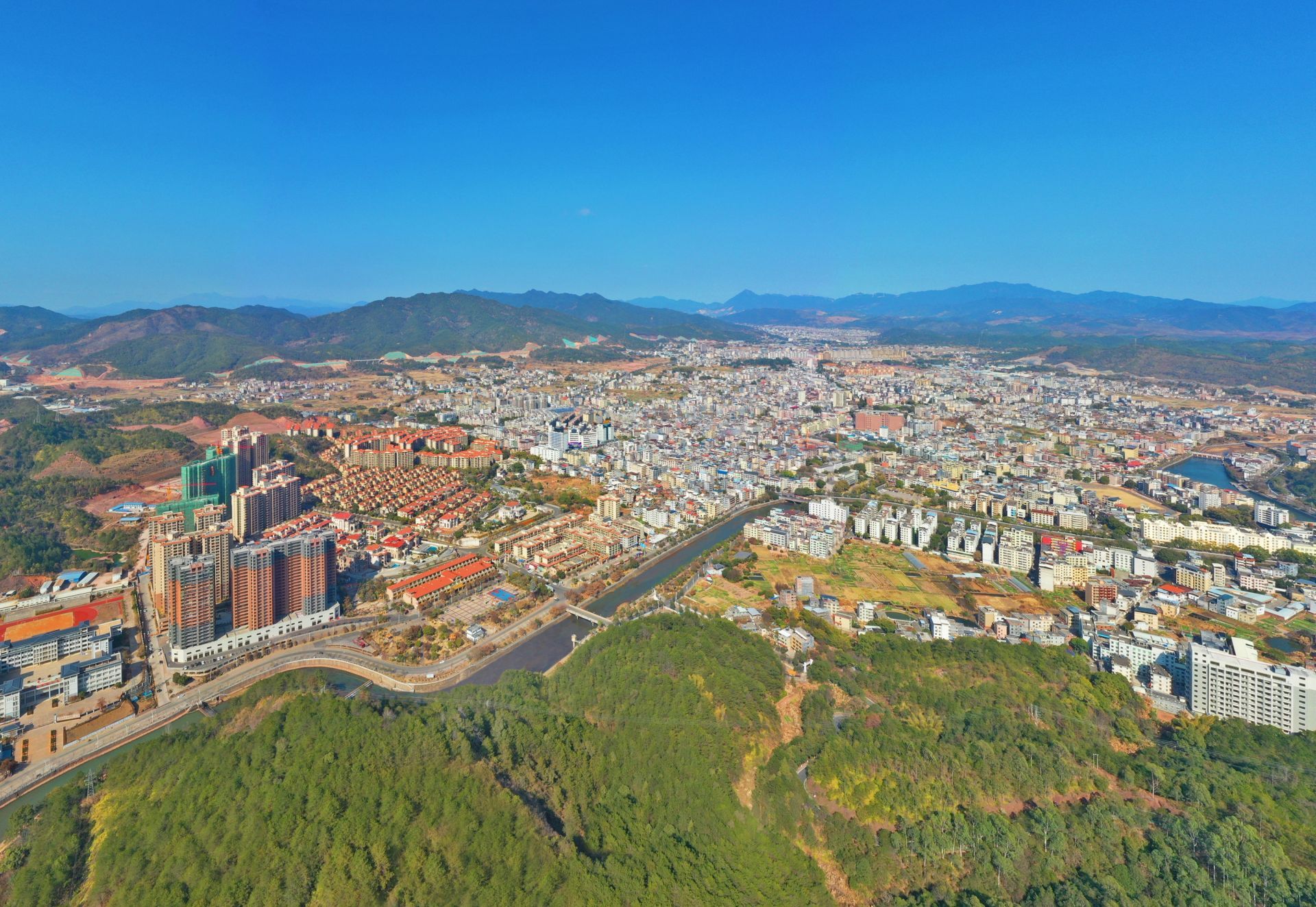 平远县魅力探寻，粤东北古县新颜掠影